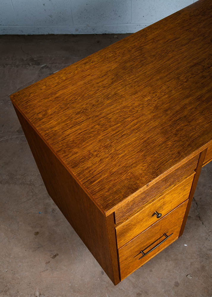 Mid Century Modern Desk Wood Office Executive Mcm 7 Drawer Brass Vintage Mcm 60s - Image 7