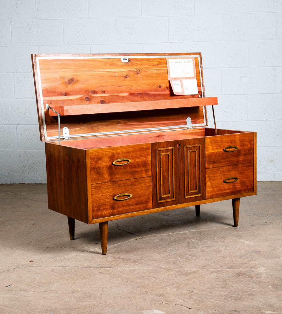 Mid Century Modern Cedar Hope Chest Lane Scuptra Trunk Lock Disassembled Storage - Image 5