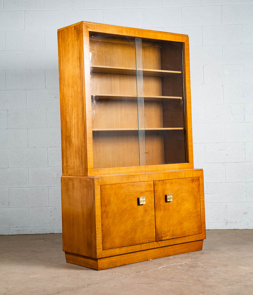 Mid Century Modern China Cabinet Hutch Rway Brass Display Vintage Glass Drawers - Image 3