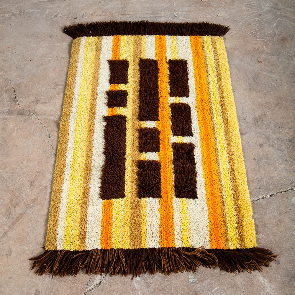 Mid Century Modern Shag Rug Abstract Groovy Yellow Brown Orange White Tapestry