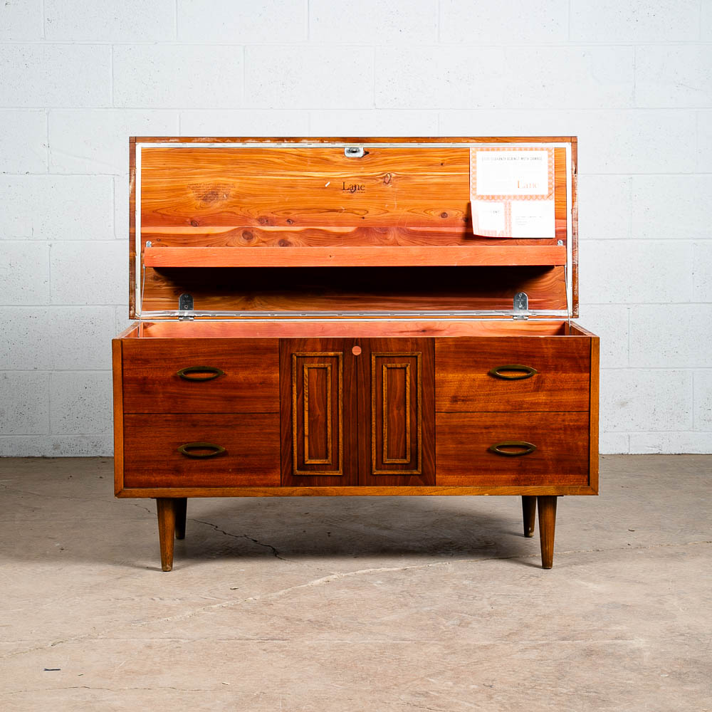 Mid Century Modern Cedar Hope Chest Lane Scuptra Trunk Lock Disassembled Storage - Image 3