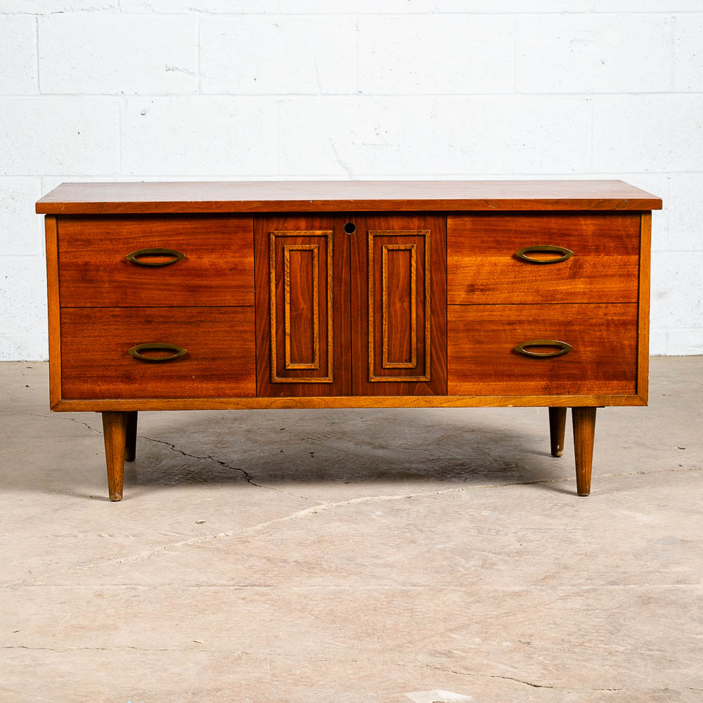 Mid Century Modern Cedar Hope Chest Lane Scuptra Trunk Lock Disassembled Storage - Image 2