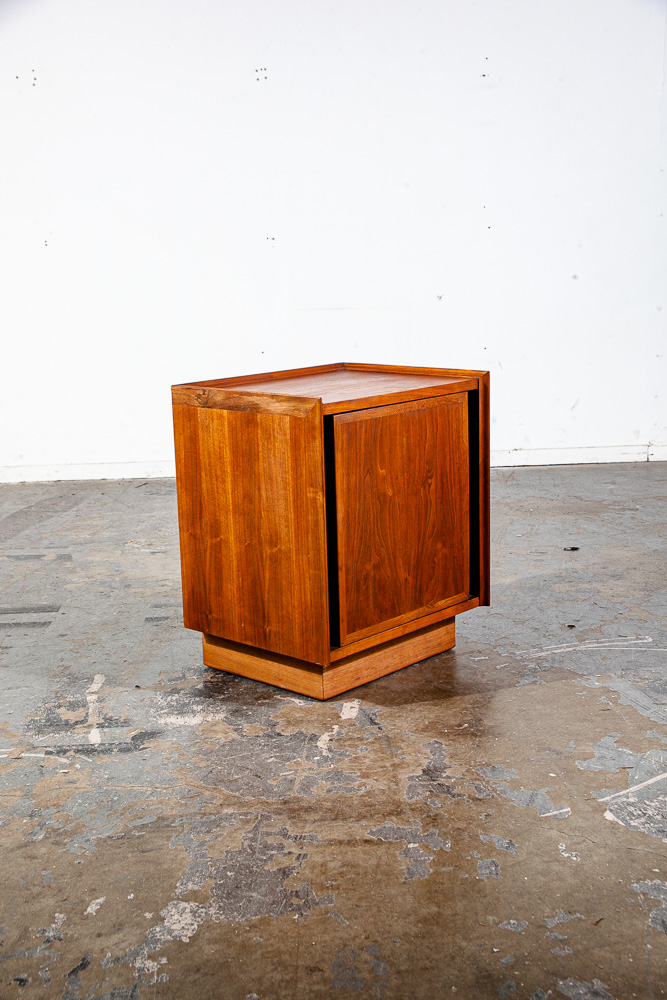 Mid Century Modern Nightstands End Side Tables Dillingham Esprit Walnut Drawer - Image 12
