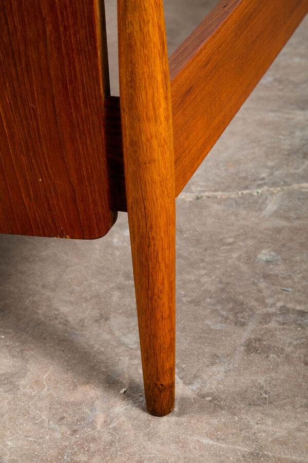 Mid Century Danish Modern Bed Frame Sm Single Teak Denmark Sculpted Legs Oak - Image 9