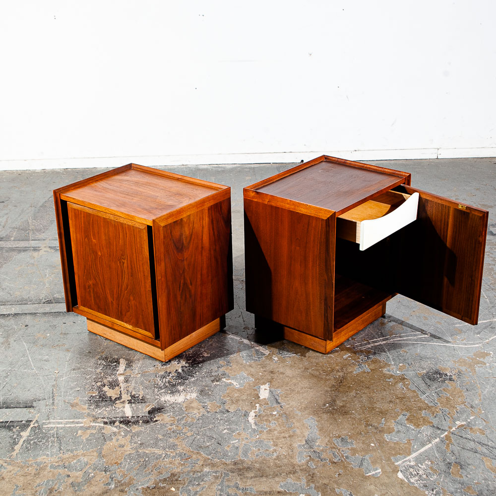 Mid Century Modern Nightstands End Side Tables Dillingham Esprit Walnut Drawer - Image 2
