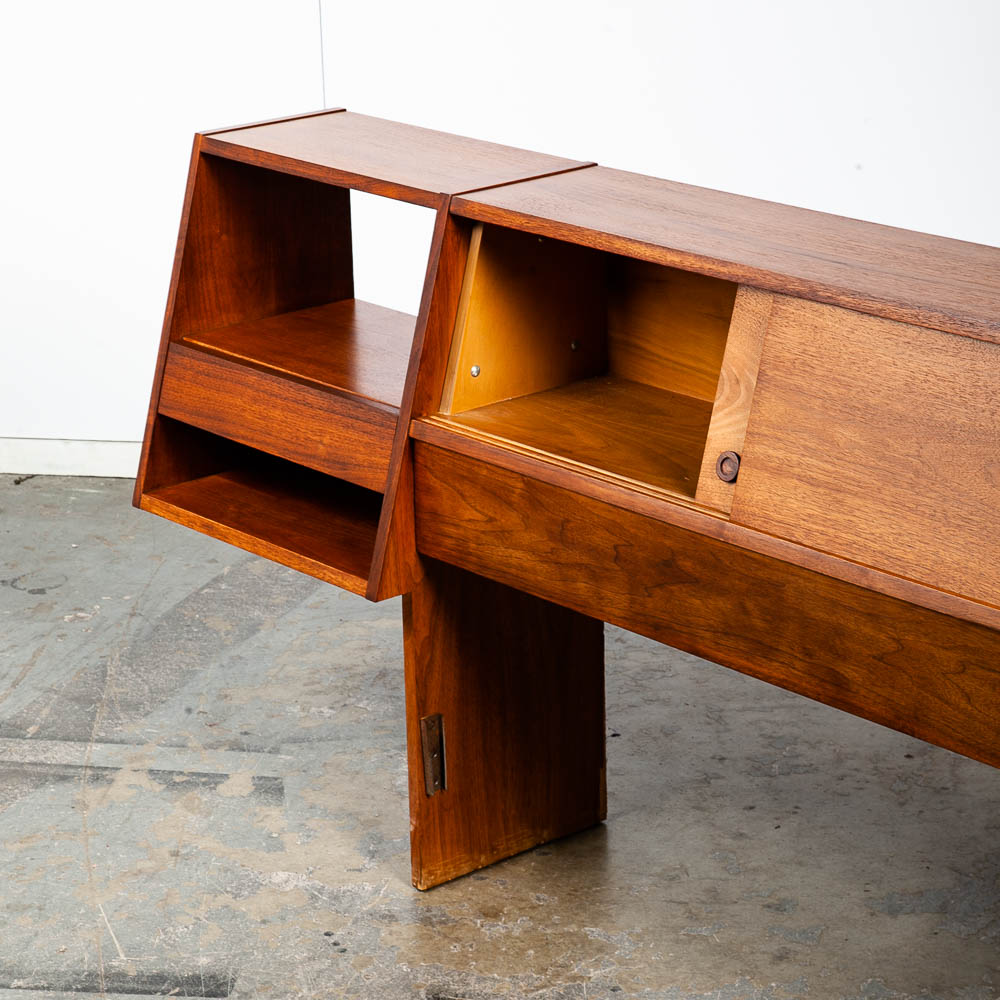 Mid Century Modern Headboard Bed Full Floating Nightstand Milo Baughman Glenn - Image 6