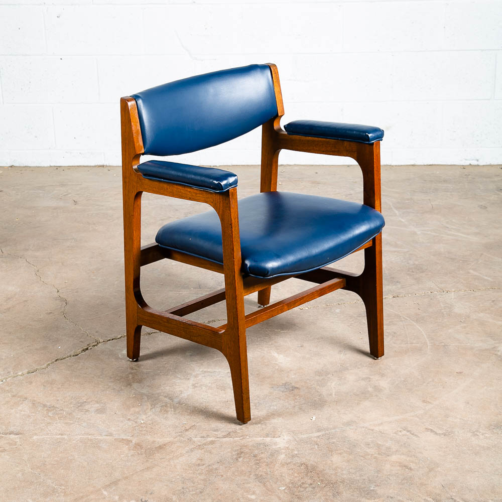 Mid Century Modern Lounge Chair Walnut Arms Blue Office Armchair Gunlocke Mcm VG