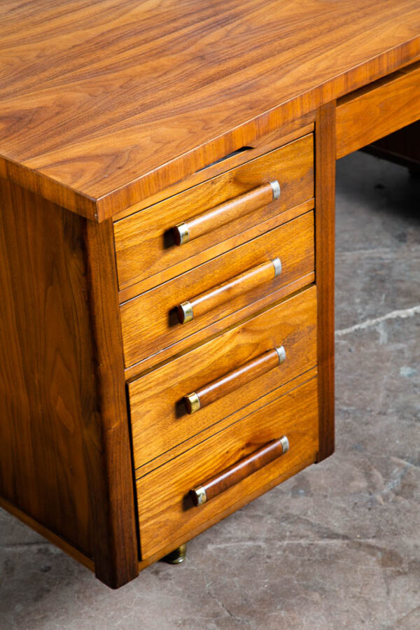 Mid Century Danish Modern Desk Executive Walnut 9 Drawer Locking Wood Alma Mcm - Image 10