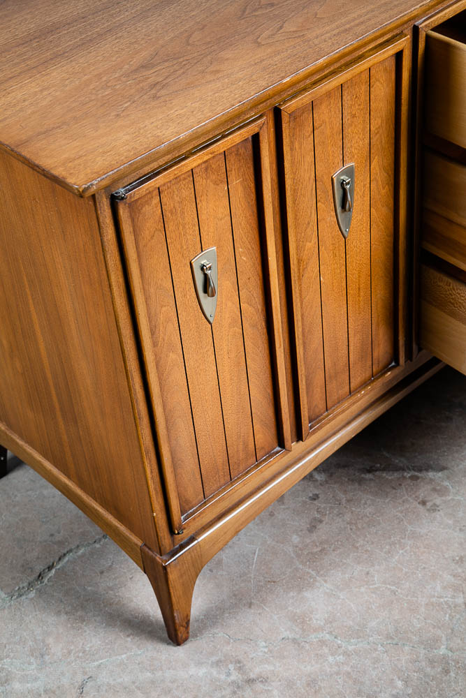 Mid Century Modern Dresser Credenza Kent Coffey Wharton 9 Drawer Vintage Danish - Image 6