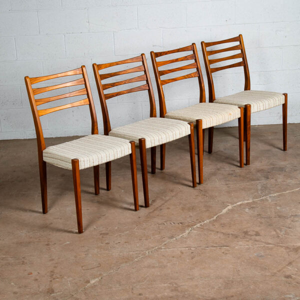 Mid Century Danish Modern Dining Chairs Set 4 White Tweed Walnut Wood Svegards