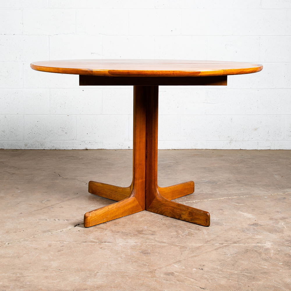 Mid Century Danish Modern Dining Table Round Teak Restored Denmark Vintage - Image 2
