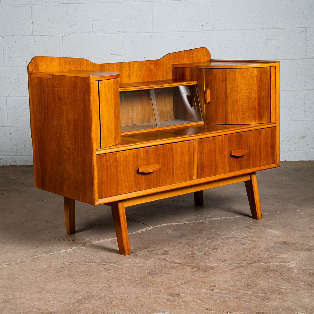 Mid Century Modern Vanity Dressing Table Walnut Drawers Mirror Glass Hunt Mcm