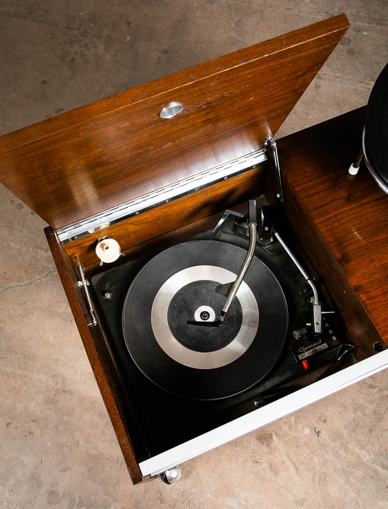 Mid Century Modern Stereo Console Clairtone Project T11-G3 Walnut Cart Hifi 1966 - Image 11