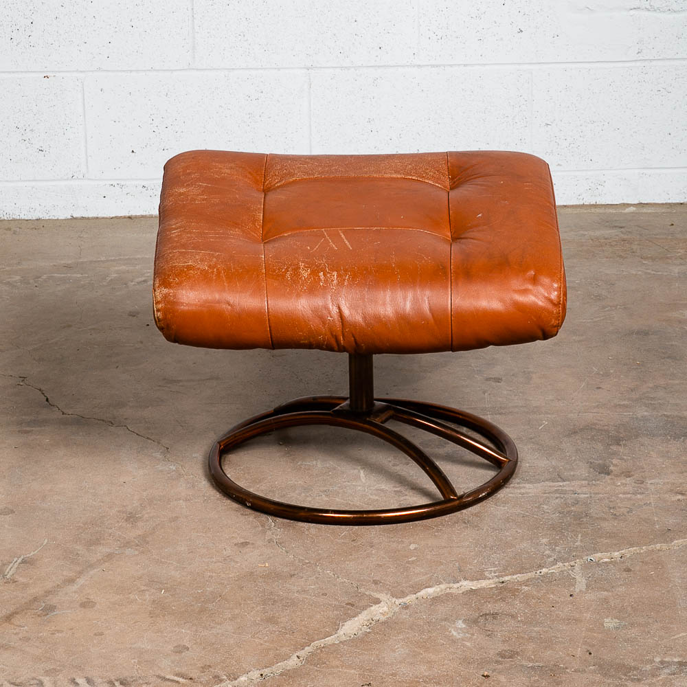 Mid Century Danish Modern Ottoman Stool Cognac Leather Ekornes Metal Swivel Mcm - Image 2