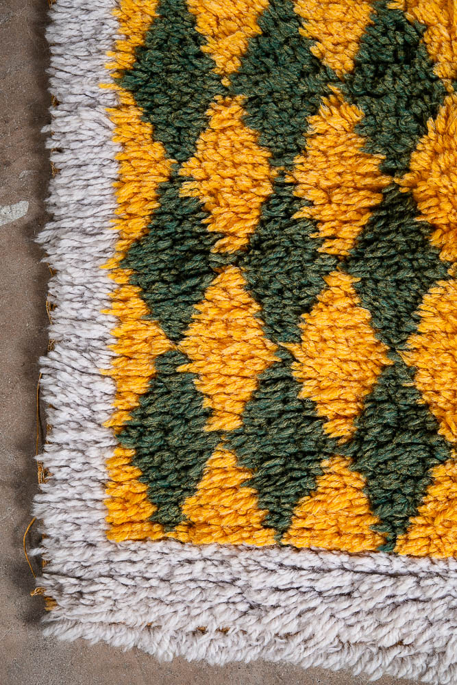 Mid Century Modern Shag Rug Abstract Geometrical Yellow Green White 45"x36" - Image 6