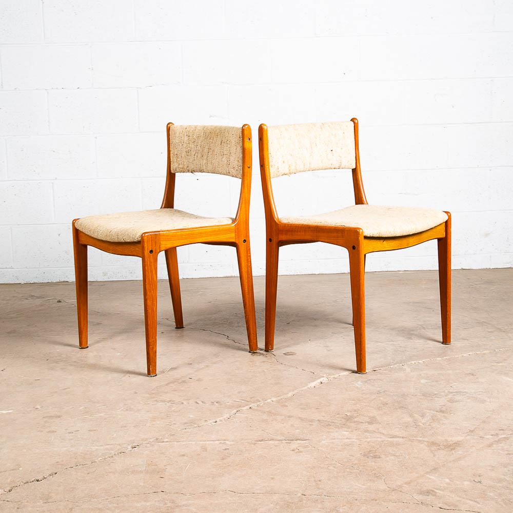 Mid Century Danish Modern Dining Chairs Set 4 Teak Wool Oatmeal Vamdrup Denmark - Image 4
