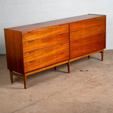 Mid Century Danish Modern Dresser Credenza 8 drawer Teak Henning Jorgensen Oak