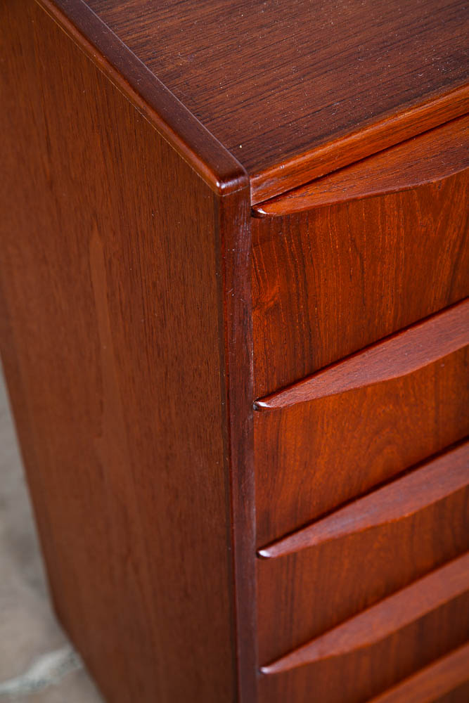 Mid Century Danish Modern Highboy Dresser 6 Drawer Solid Teak Denmark Vintage - Image 10