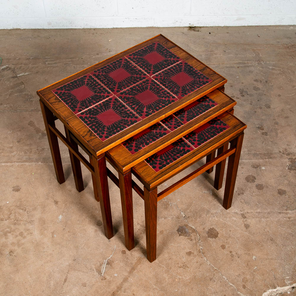 Mid Century Danish Modern Nesting Tables Rosewood Ceramic Tile Red Black Set 3