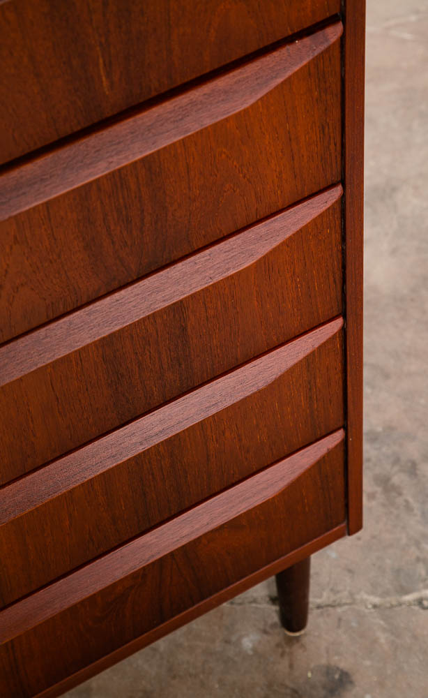Mid Century Danish Modern Highboy Dresser 6 Drawer Solid Teak Denmark Vintage - Image 9