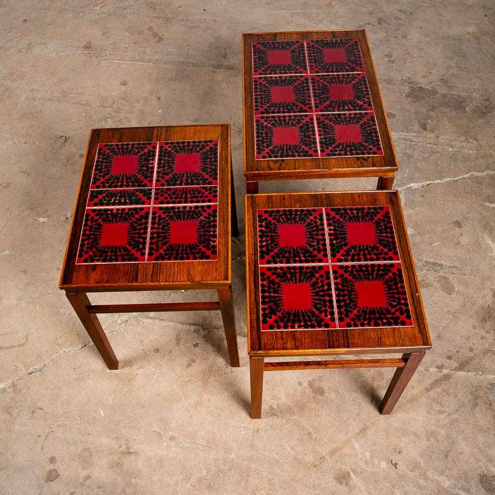 Mid Century Danish Modern Nesting Tables Rosewood Ceramic Tile Red Black Set 3 - Image 4