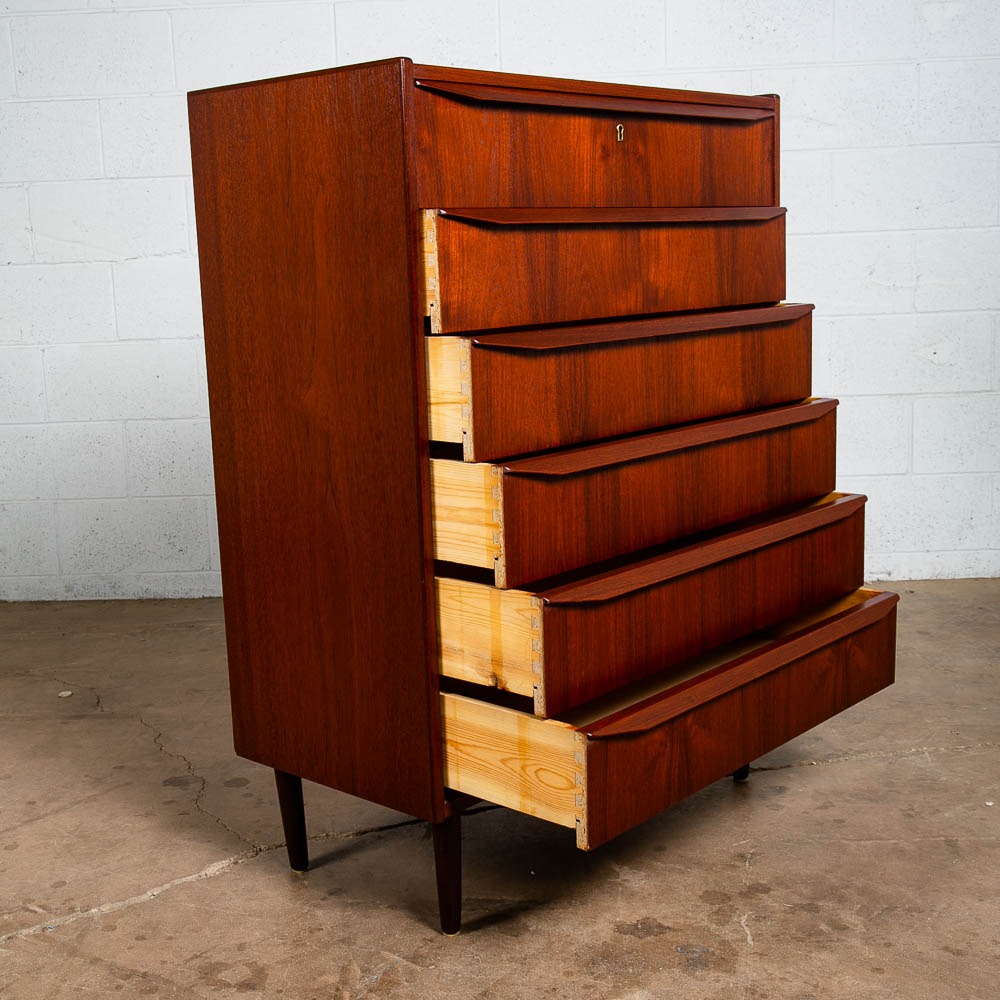 Mid Century Danish Modern Highboy Dresser 6 Drawer Solid Teak Denmark Vintage - Image 4