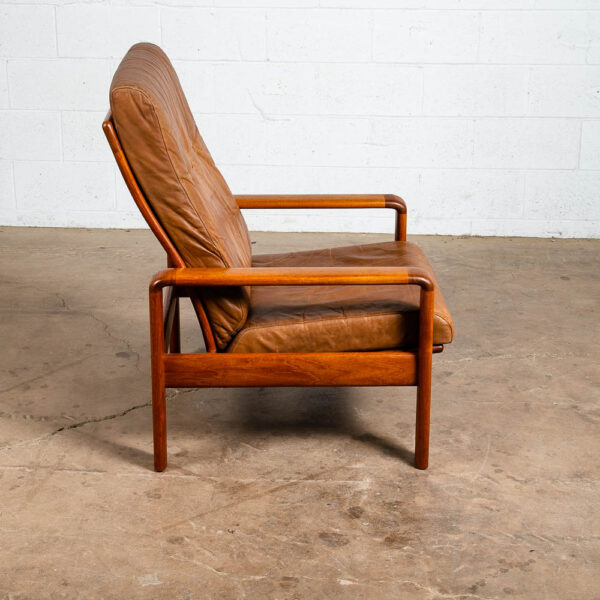 Mid Century Danish Modern Lounge Chair Komfort Tan Leather Denmark Solid Teak VG - Image 2
