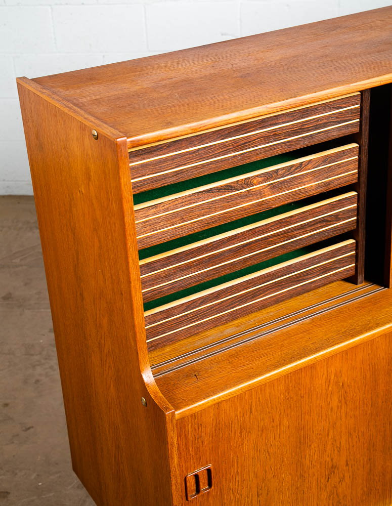 Mid Century Danish Modern Credenza Highboard Cabinet Drawers Modular Blonde Oak - Image 10