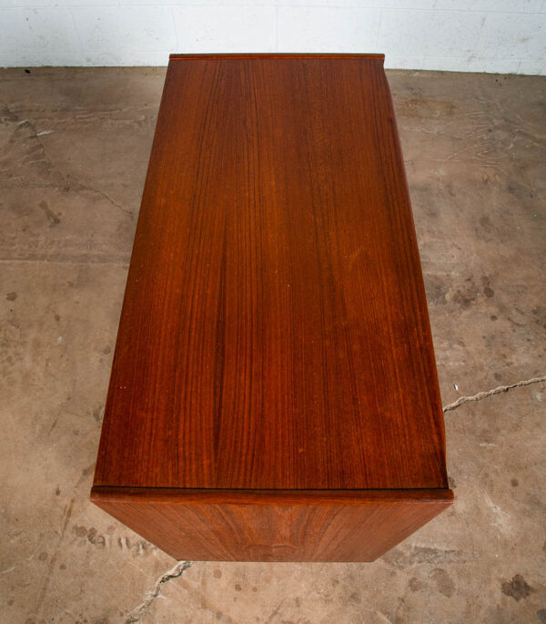 Mid Century Danish Modern Chest of Drawers Dresser Teak Vintage Locking 4 Mcm - Image 10