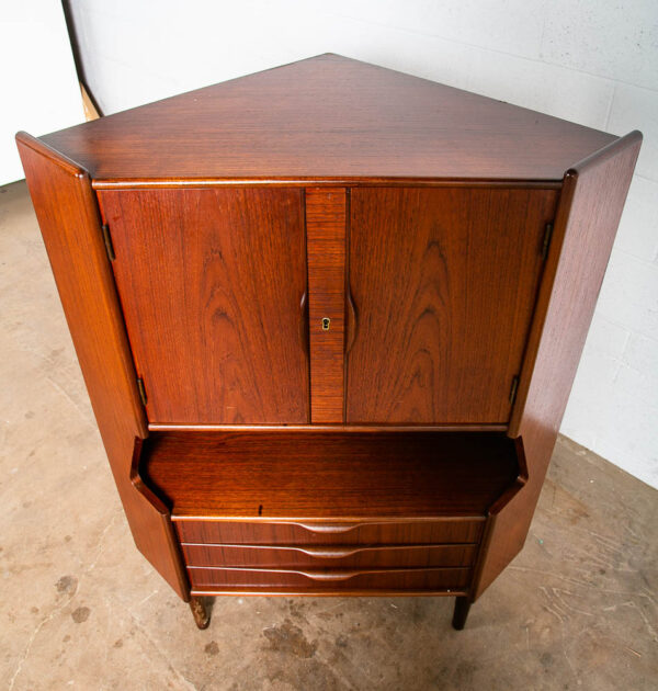 Mid Century Danish Modern Corner Cabinet Teak Bar Gunni Omann Jun Denmark Drawer - Image 3