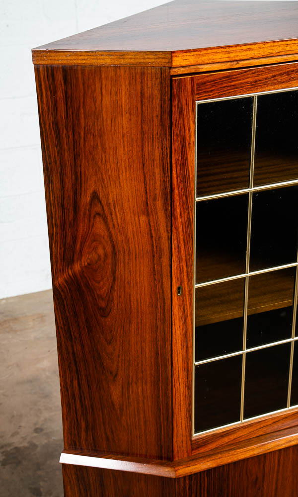 Mid Century Danish Modern Corner Cabinet Rosewood Wood Bar Denmark Locking Glass - Image 9
