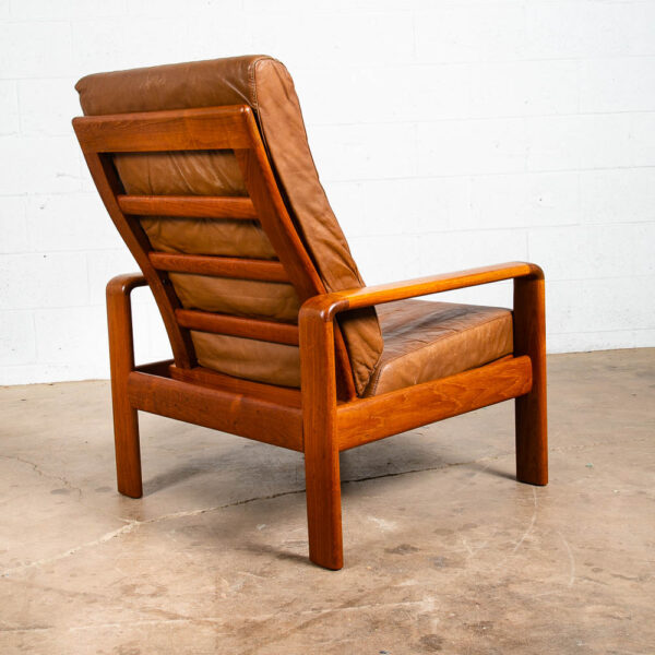 Mid Century Danish Modern Lounge Chair Komfort Tan Leather Denmark Solid Teak VG - Image 3