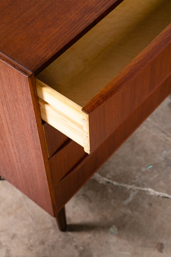 Mid Century Danish Modern Chest of Drawers Dresser Teak Vintage Locking 4 Mcm - Image 8