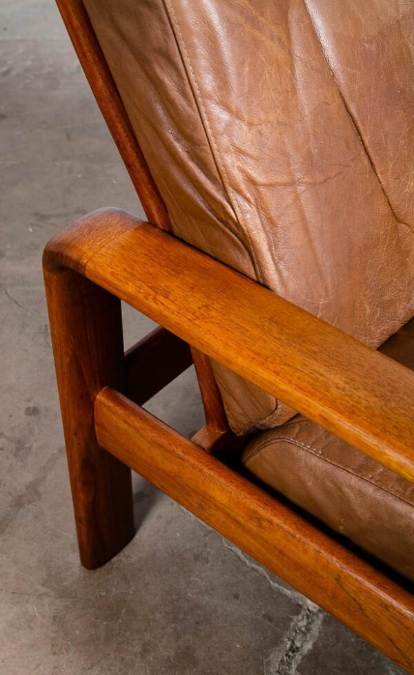 Mid Century Danish Modern Lounge Chair Komfort Tan Leather Denmark Solid Teak VG - Image 6