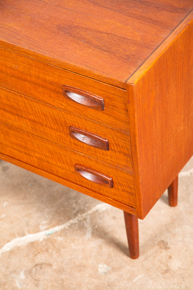 Mid Century Danish Modern Chest Drawers Dresser 3 drawer Teak Wood Denmark Table - Image 7