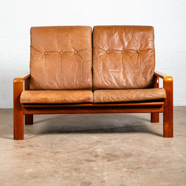 Mid Century Danish Modern Settee Sofa Komfort Tan Leather Denmark 2 Seat Teak VG - Image 2