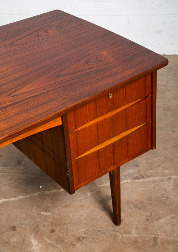 Mid Century Danish Modern Desk Executive Teak 6 Drawer Bookshelf Floating Shelf - Image 10