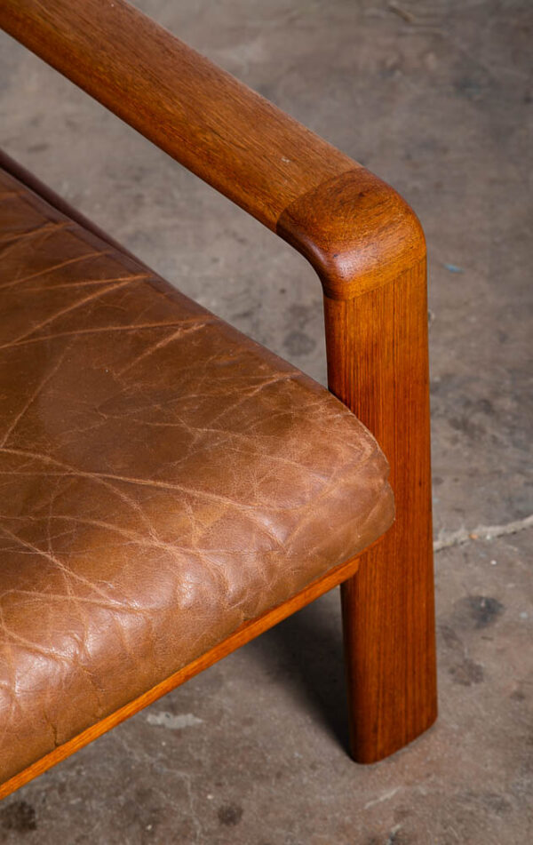 Mid Century Danish Modern Lounge Chair Komfort Tan Leather Denmark Solid Teak VG - Image 7