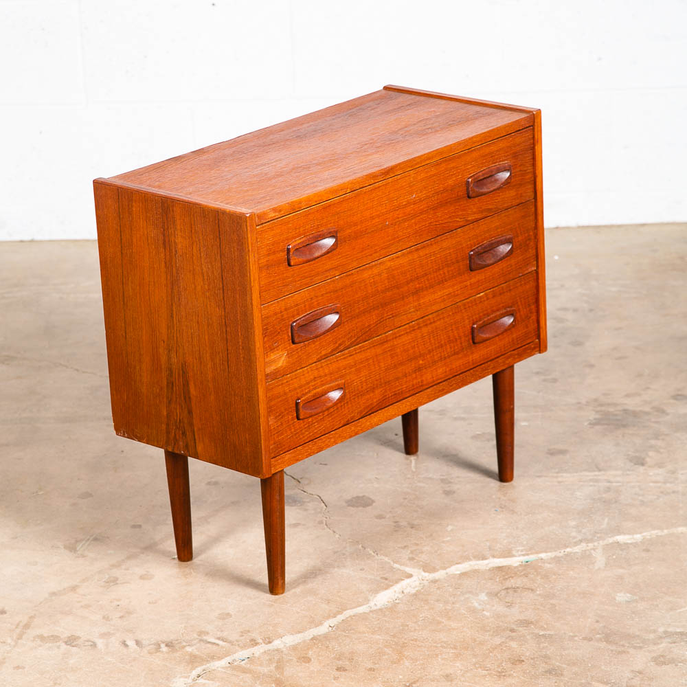 Mid Century Danish Modern Chest Drawers Dresser 3 drawer Teak Wood Denmark Table - Image 6