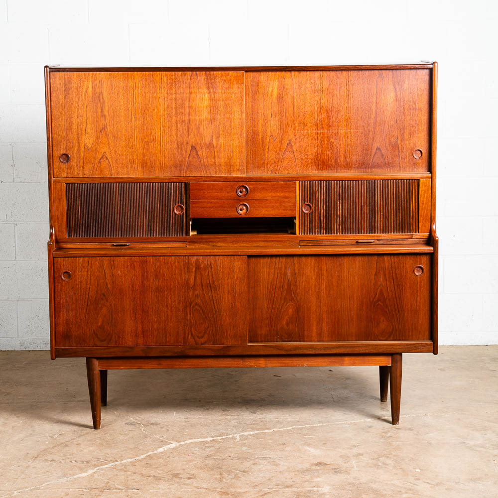 Mid Century Danish Modern Credenza Highboard Johannes Andersen J Skaaning Son VG - Image 2