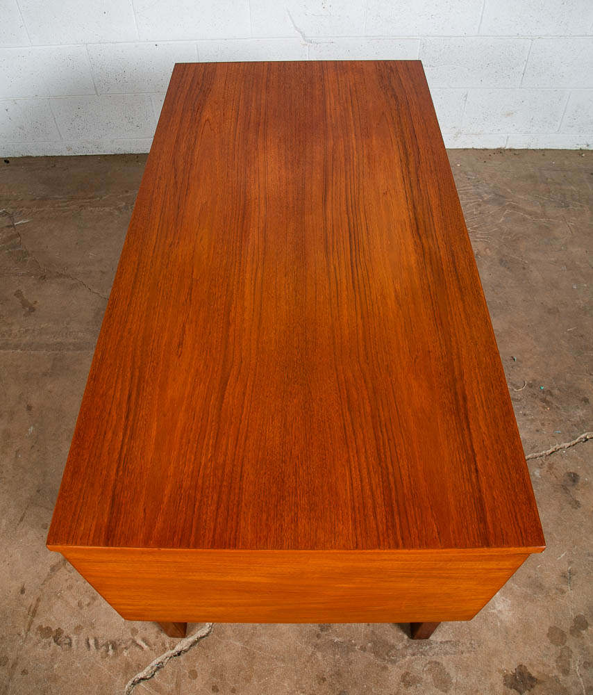 Mid Century Danish Modern Desk Executive Teak Floating 5 Drawer Bookshelf Lock - Image 4
