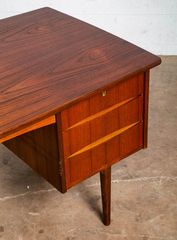 Mid Century Danish Modern Desk Executive Teak 6 Drawer Bookshelf Floating Shelf - Image 12