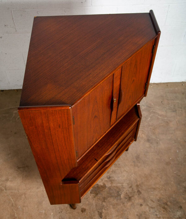 Mid Century Danish Modern Corner Cabinet Teak Bar Gunni Omann Jun Denmark Drawer - Image 10