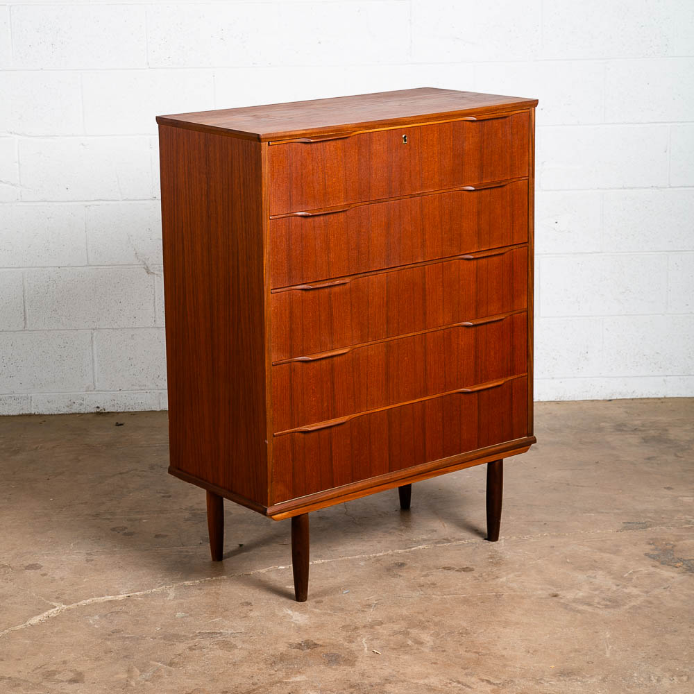 Mid Century Danish Modern Highboy Dresser 5 Drawer Teak Handles Denmark Tall Mcm - Image 6
