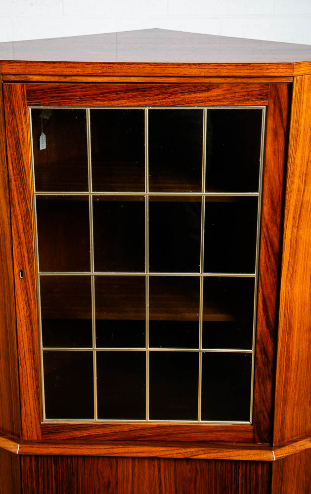 Mid Century Danish Modern Corner Cabinet Rosewood Wood Bar Denmark Locking Glass - Image 10
