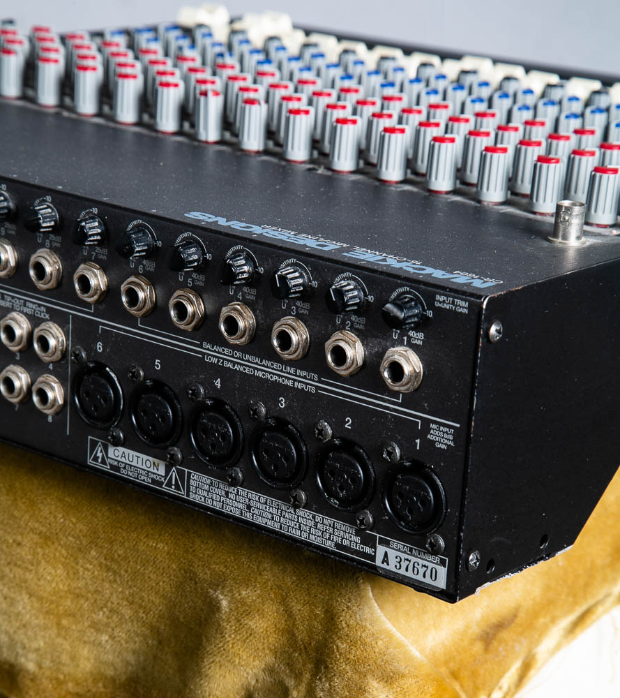 16 Channel Mic / Line Mixer Mackie Designs CR-1604 Black Vintage Audio Gear Asis - Image 4