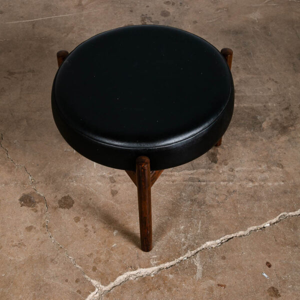 Mid Century Danish Modern Ottoman Stool Black Leather Tripod Rosewood Spottrup - Image 9