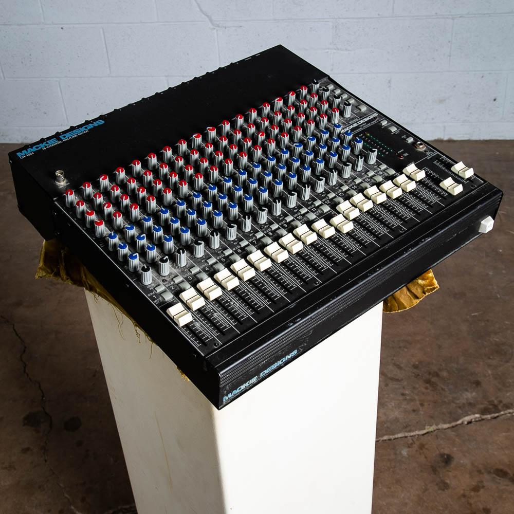 16 Channel Mic / Line Mixer Mackie Designs CR-1604 Black Vintage Audio Gear Asis - Image 8