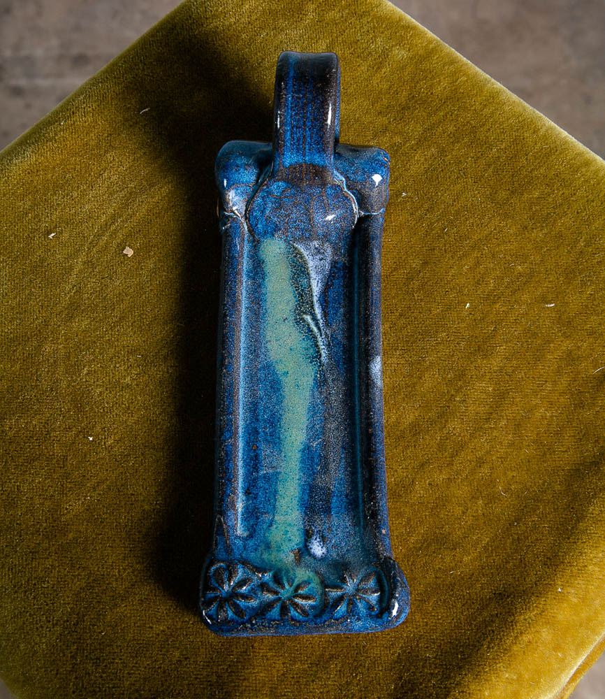 Mid Century Modern Ceramic Spoon Rest Vintage Blue Green Groovy Floral Studio - Image 4