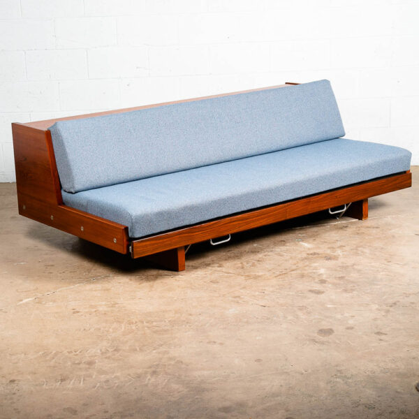 Mid Century Danish Modern Daybed Sofa Hans Wegner Getema GE77 Teak Denmark Blue